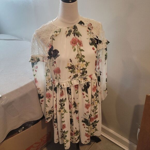 Ted Baker Dresses & Skirts - Ted Baker White Oracle Floral lace Ruffle Dress Size US 8